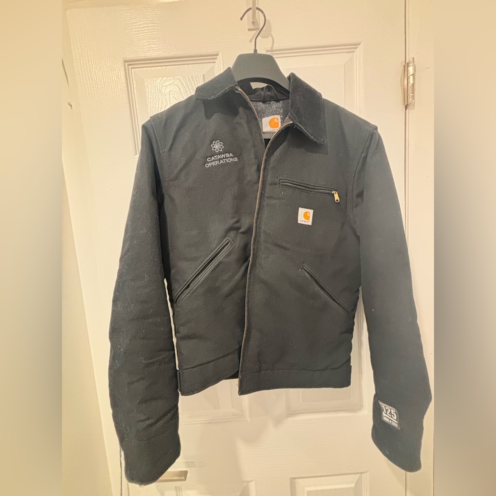 Carhartt Black Zip-Up Jacket
